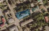 Здание 3-х этажное, общ.пл. 2845,9 кв.м, земельный участок, общ.пл. 2074 кв.м: Ярославская область, г. Ростов, ул. Покровская (бывш. Ленинская), д. 40